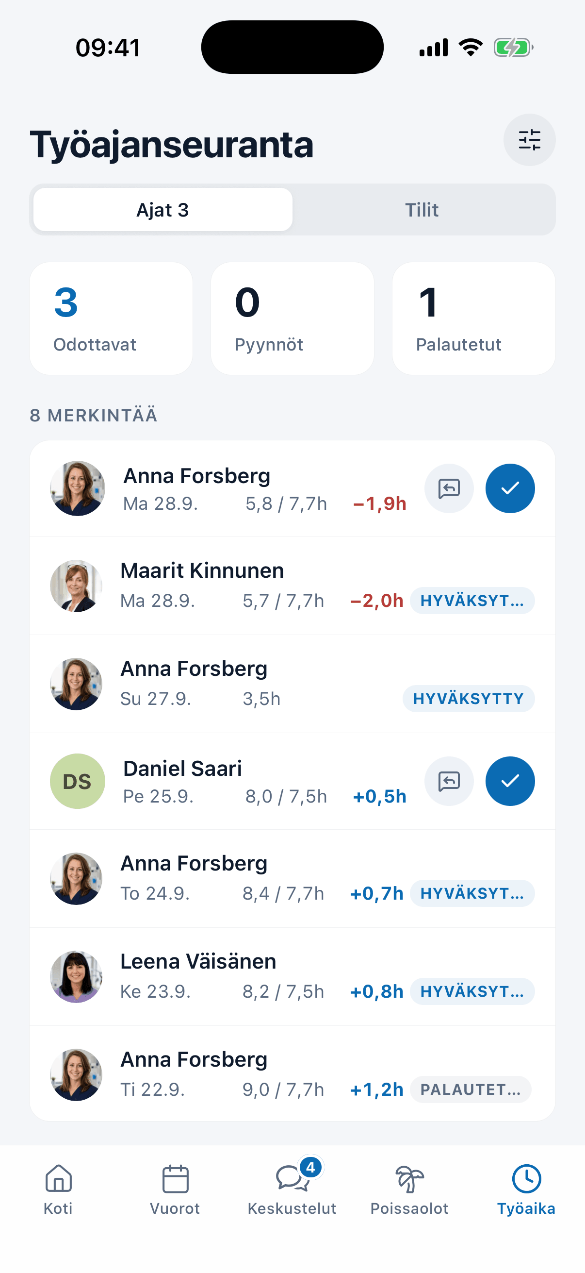 Kirjattujen tuntien lista medishift-sovelluksessa jokaisen merkinnän tilan kanssa