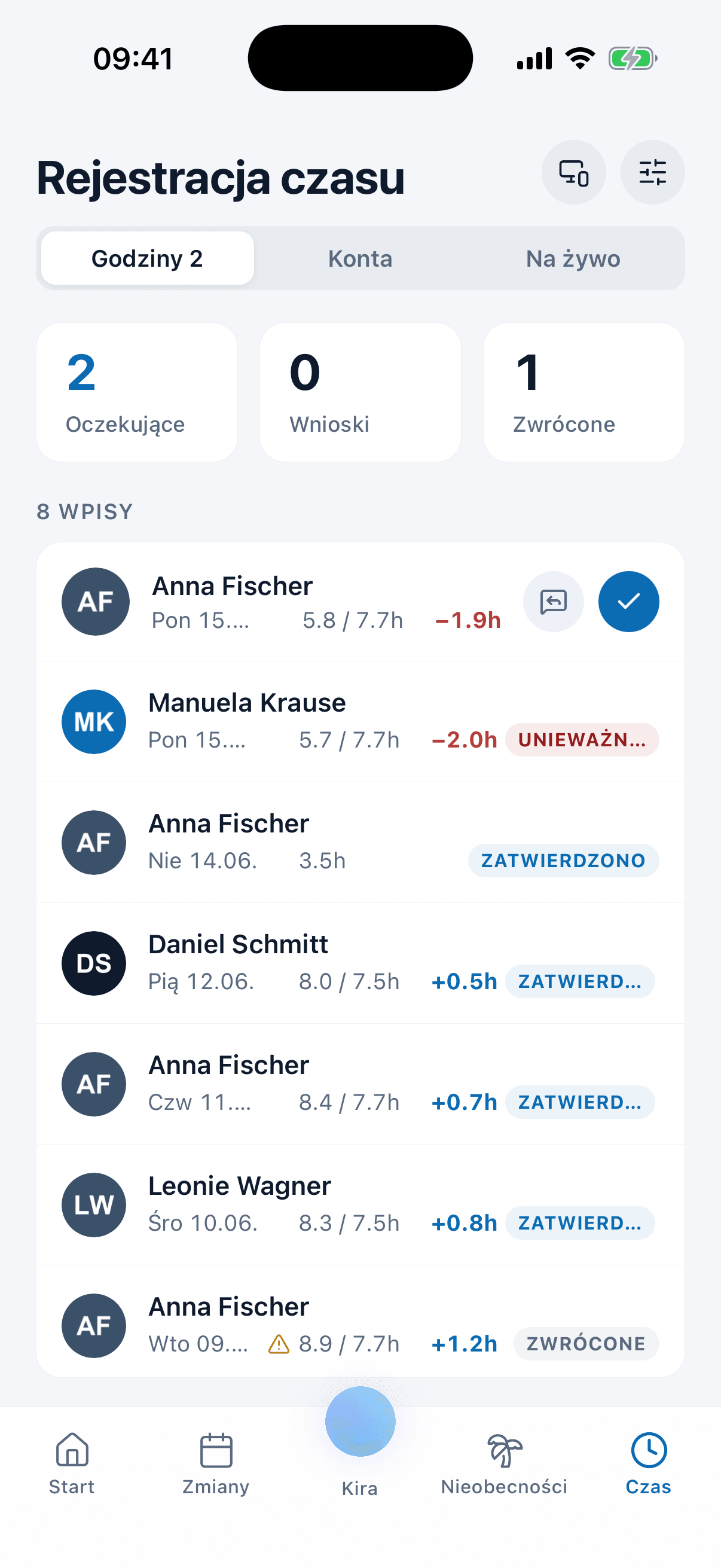 Lista zarejestrowanych godzin w aplikacji medishift ze statusem każdego wpisu